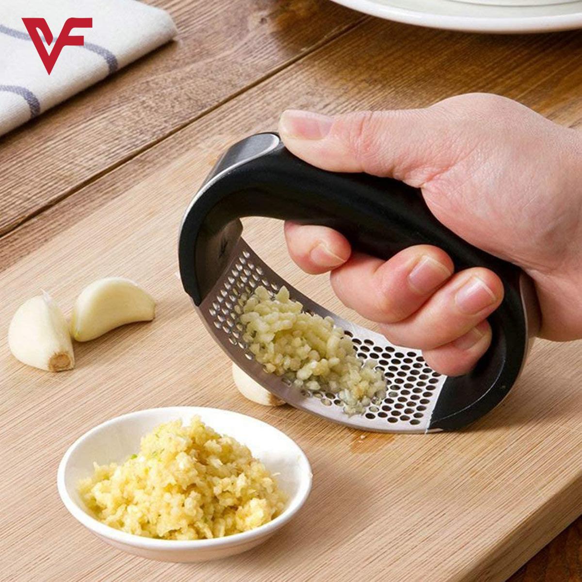 Manual garlic press rocker with handle stainless steel garlic crusher squeezer slicer mincer metal ginger garlic chopper kitchen gadget tool garlic cutter creative hand press garlic tools kitchen gadgets tool for garlic paste - Deliverrpk