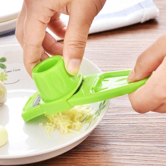 Garlic Ginger Grinding Tools Kitchen Garlic Grater Fruits Vegetable Hand Press Grinding Crusher Chopper Kitchen Gadget - Deliverrpk