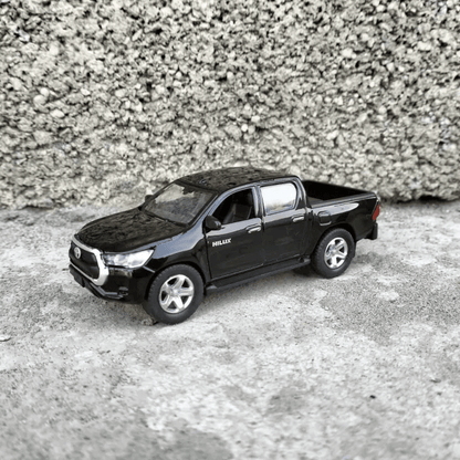 Toyota Revo High Quality Metal Diecast Model Car - Toynix